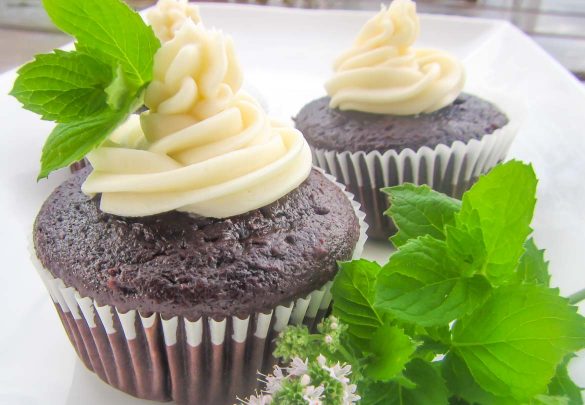 chocolate mint cupcakes with fresh mint