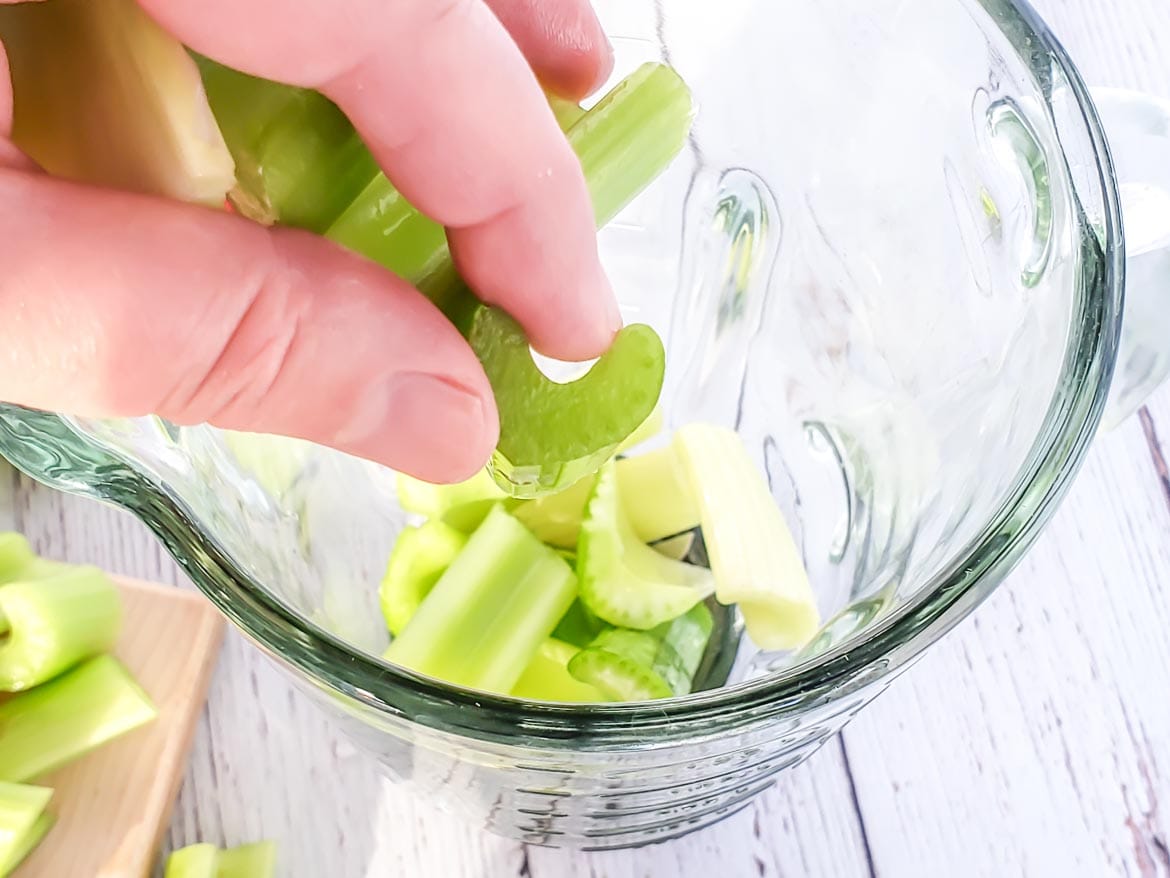 How to Make Celery Juice in a Blender