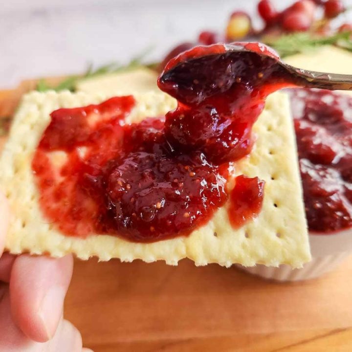 fig jam on a cracker